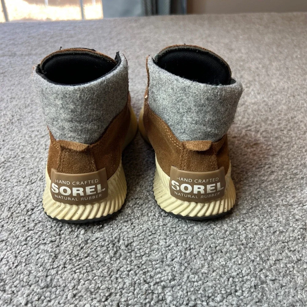 Sorel boots Kids 4 Brown Suede Winter Waterproof Lace Up out n about‎ conquest